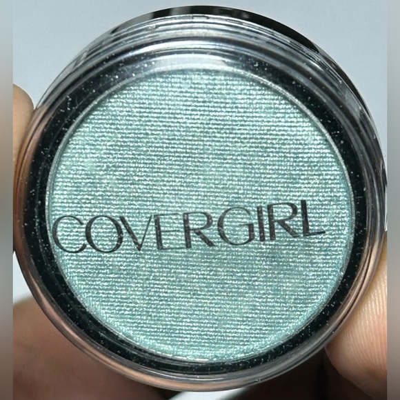 COVERGIRL Makeup Green Eyeshadow 325 Covergirl Poshmark
